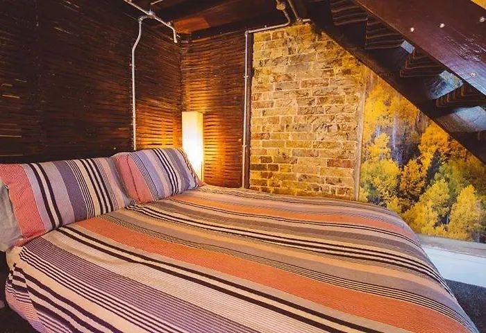 Brooklyn Lodge